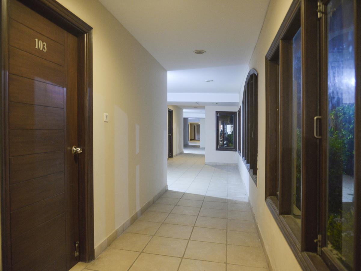 Oyo 15149 Hotel Ajoy Minar Mandarmani Bagian luar foto